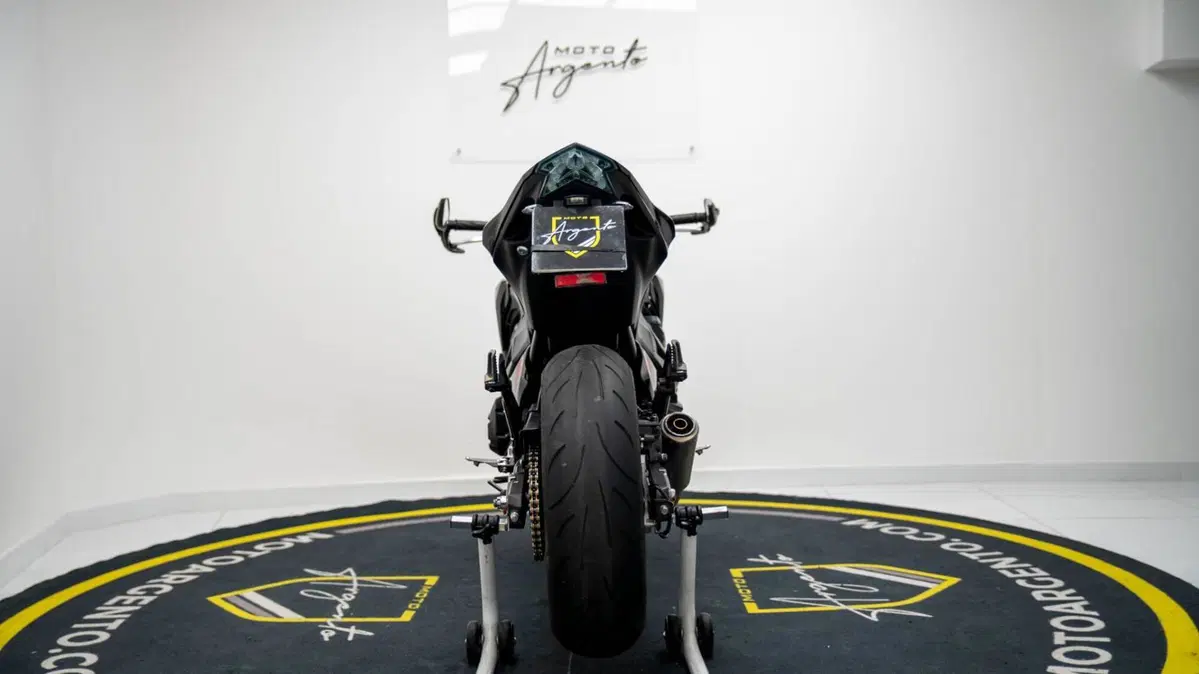 Kawasaki Z 800 e ABS (2012 - 16) (5)