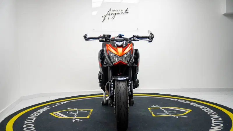 Kawasaki Z 800 e ABS (2012 - 16) (9)