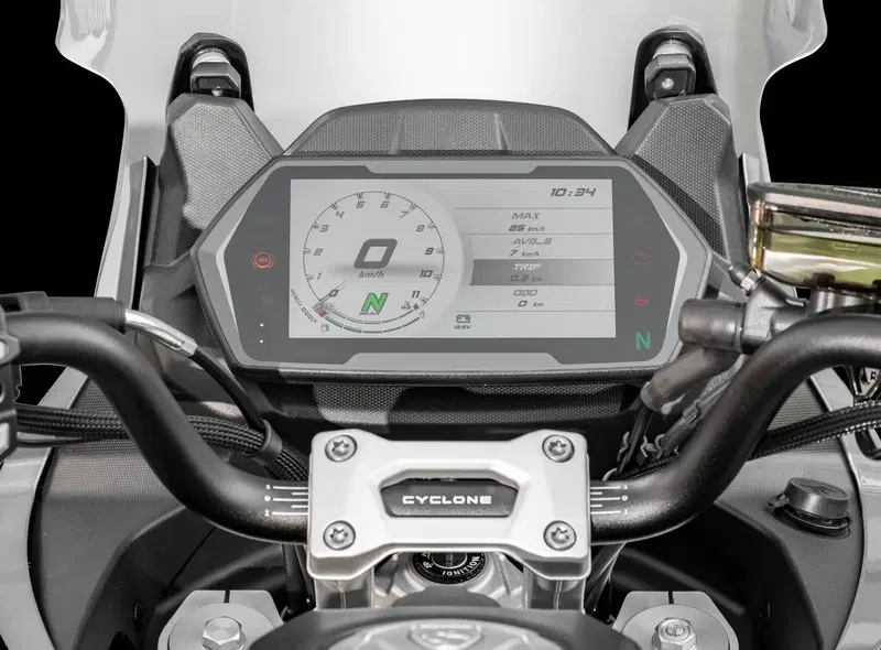 Cyclone RX650 (2025 - 26) (3)