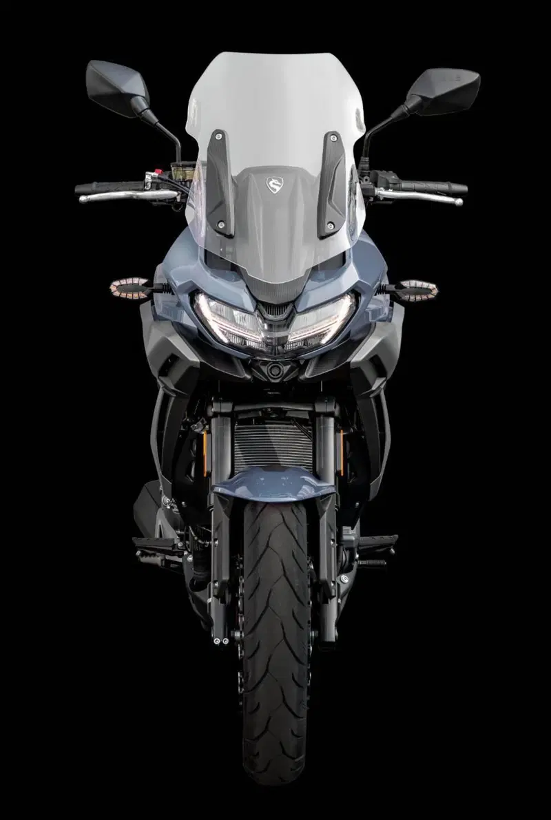 Cyclone RX650 (2025 - 26) (5)