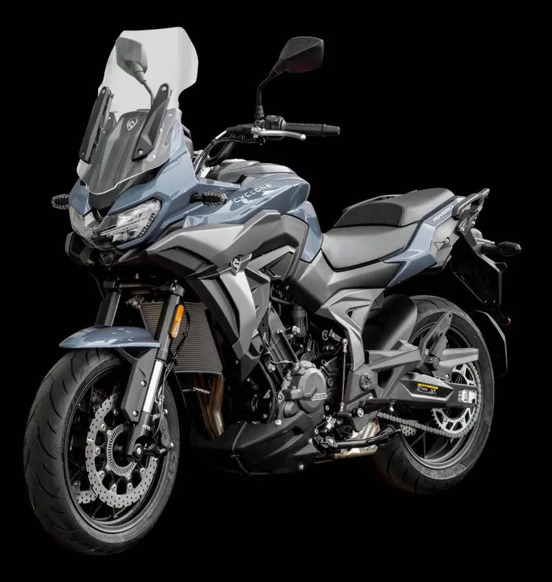 Cyclone RX650 (2025 - 26) (8)