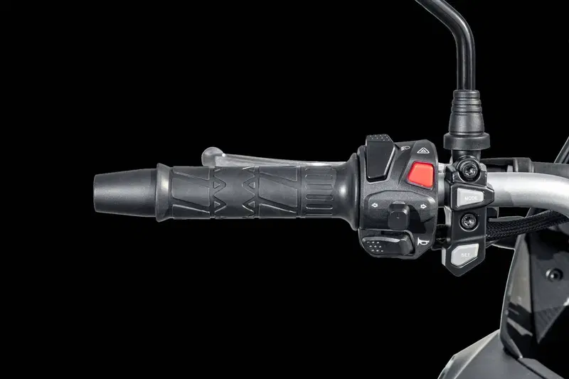 Cyclone RX600 (2025 - 26) (5)