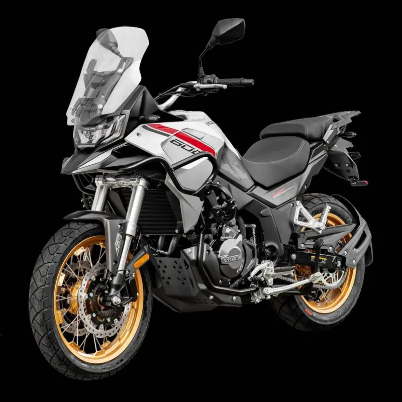 Cyclone RX600 (2025 - 26) (9)