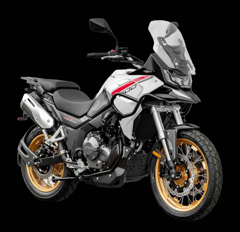 Cyclone RX600 (2025 - 26) (11)
