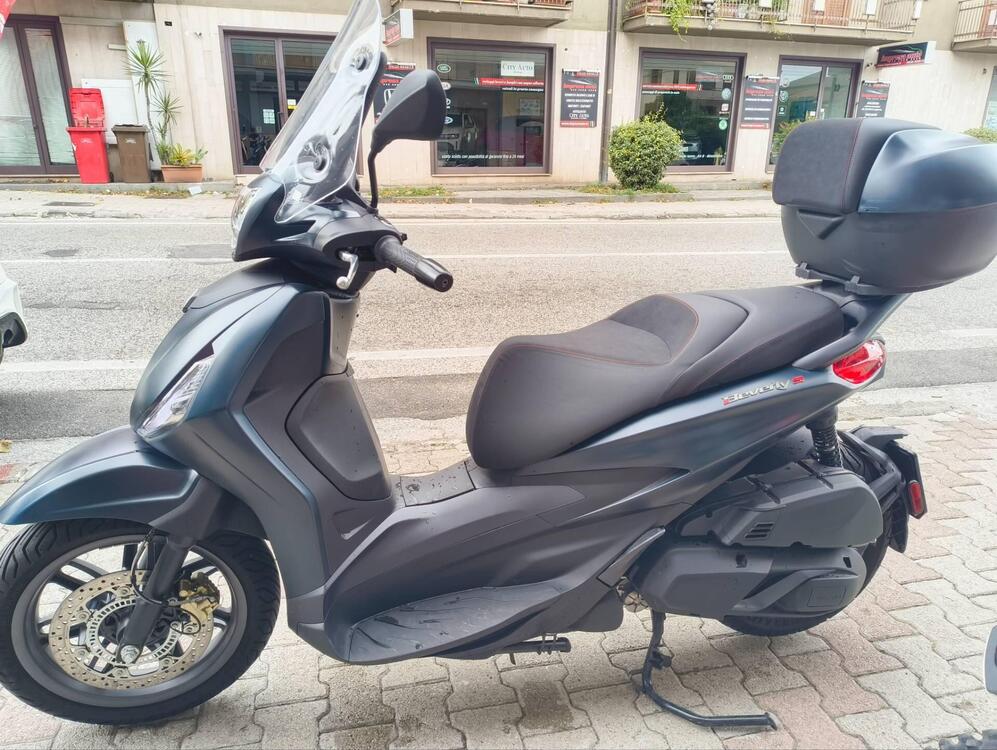 Piaggio Beverly 400 S ABS-ASR (2021 - 24) (3)