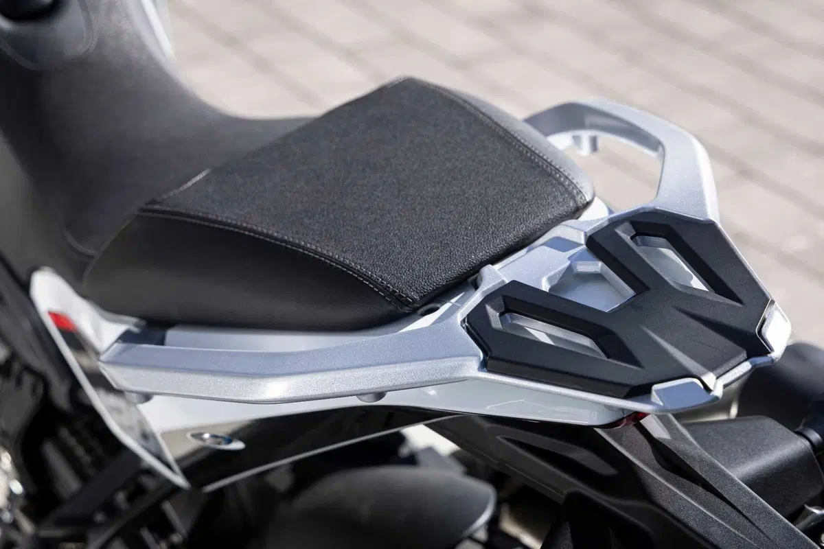 Moto Morini X-Cape 1200: dettagli (12)