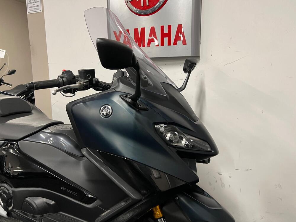 Yamaha T-Max 560 Tech Max (2022 - 24) (2)