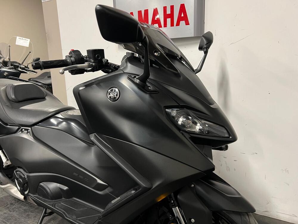 Yamaha T-Max 560 (2022 - 24) (2)