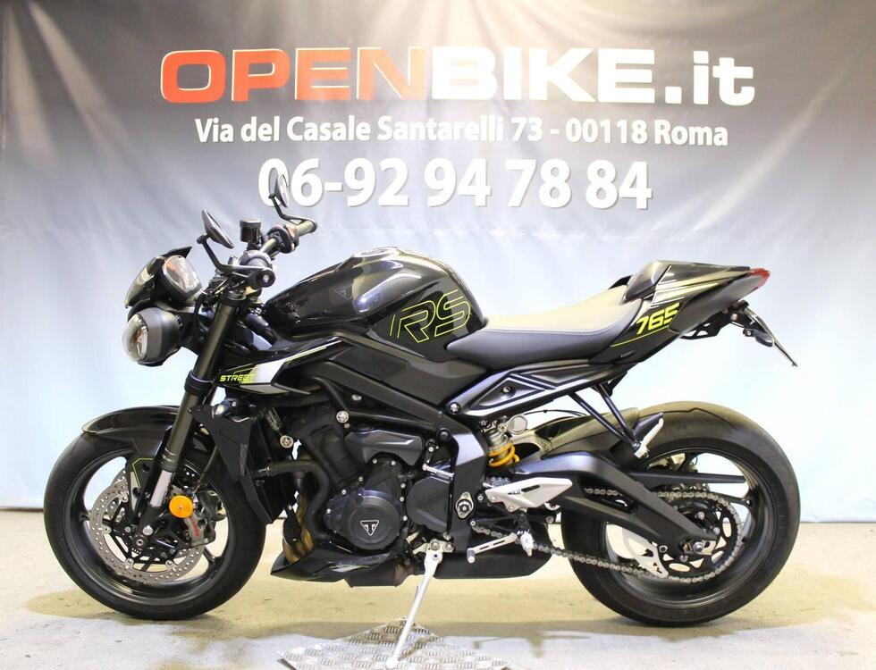 Triumph Street Triple 765 RS (2023 - 25) (2)