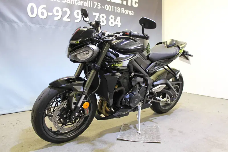 Triumph Street Triple 765 RS (2023 - 26) (12)