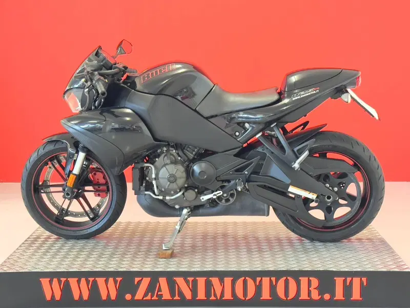 Buell 1125 CR (5)