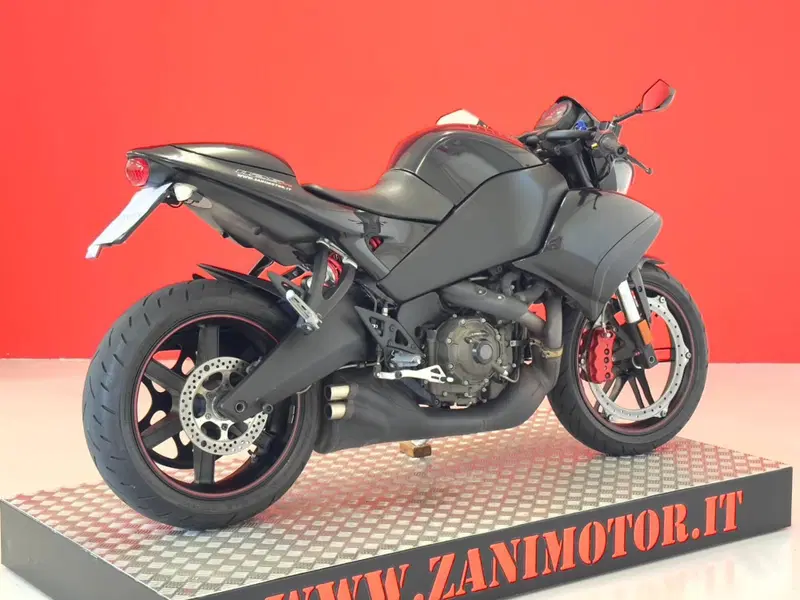 Buell 1125 CR (8)