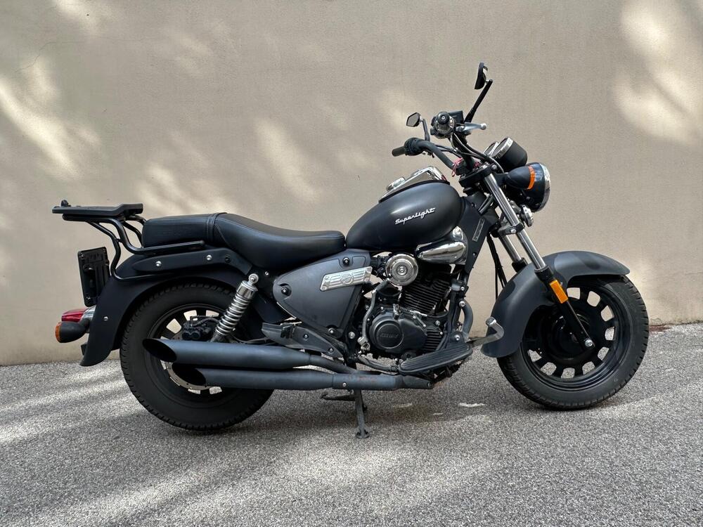 Keeway Motor Superlight 125 (2021 - 25) (2)