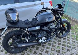 Moto Guzzi V7 Stone (2021 - 24) usata