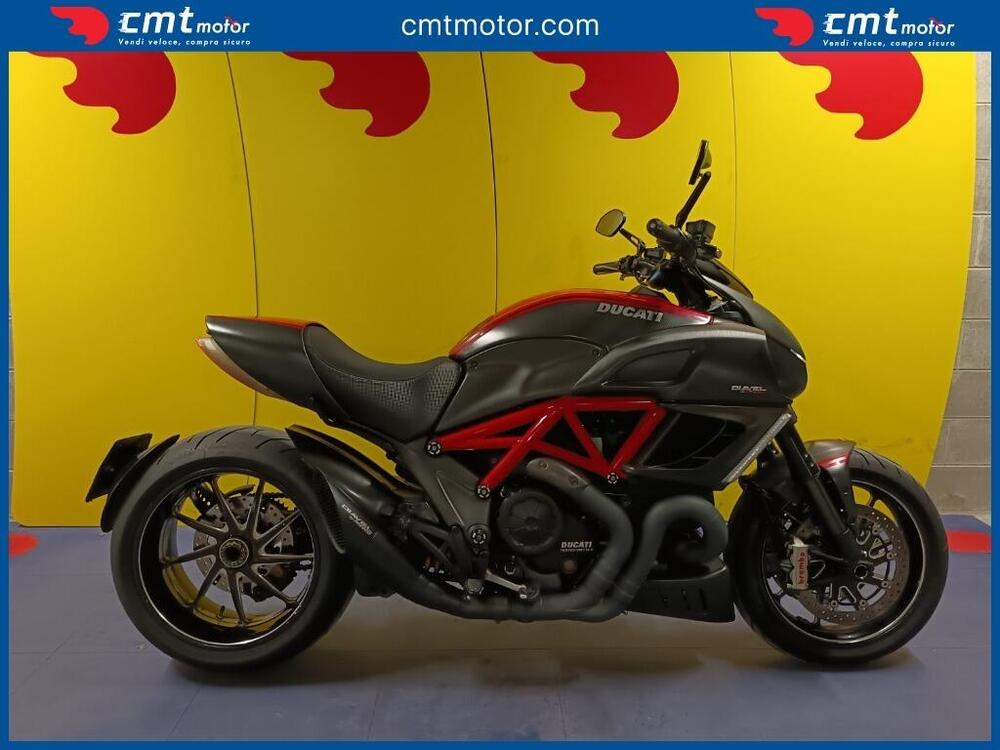 Ducati Diavel 1200 Carbon (2010 - 13)