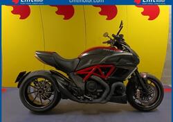 Ducati Diavel 1200 Carbon (2010 - 13) usata
