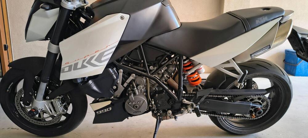 KTM 990 Super Duke (2007 - 11) (5)