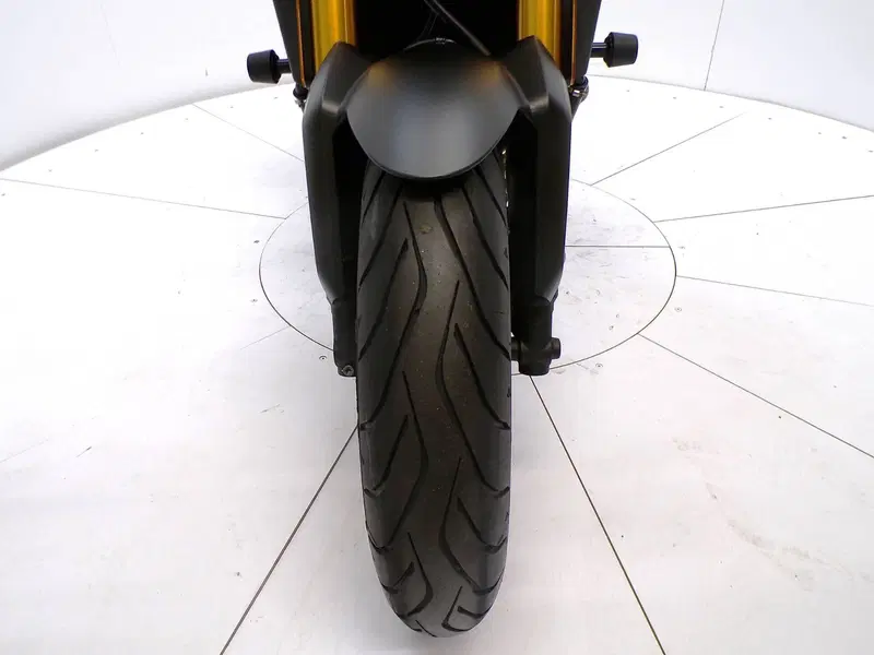 Yamaha MT-09 ABS (2016) (10)