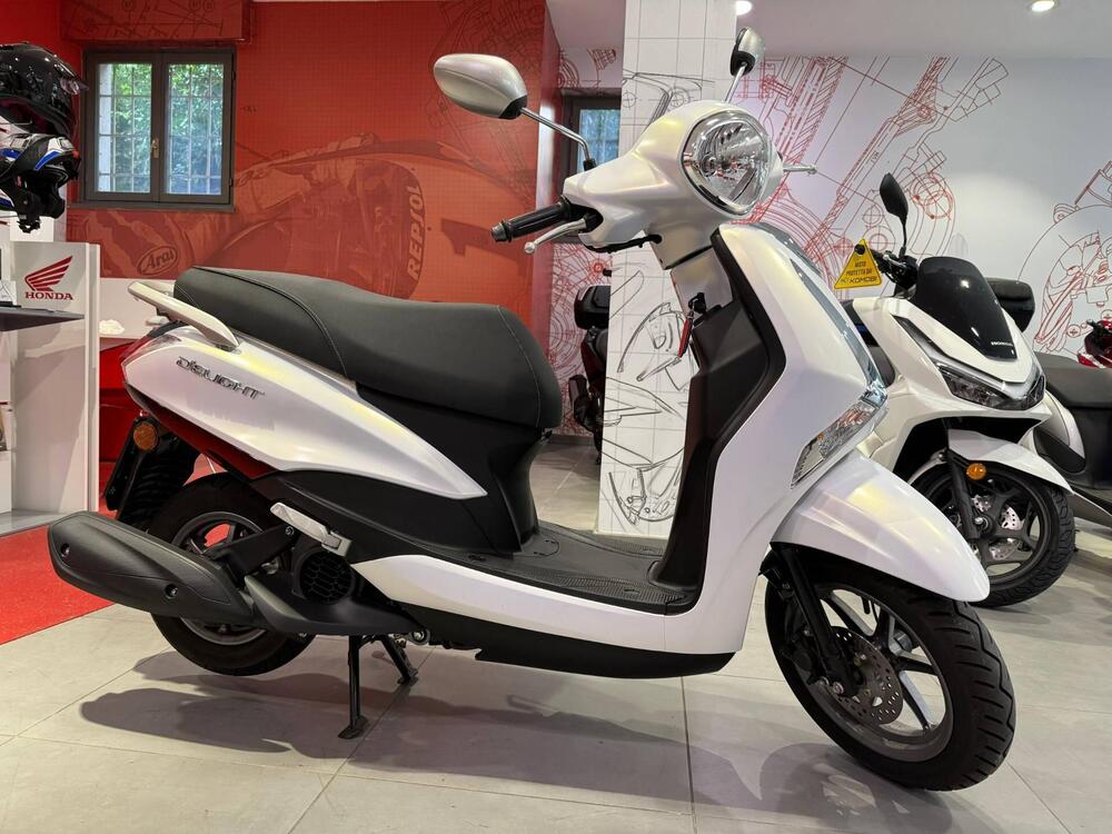 Yamaha D'Elight 125 (2021 - 25) (3)