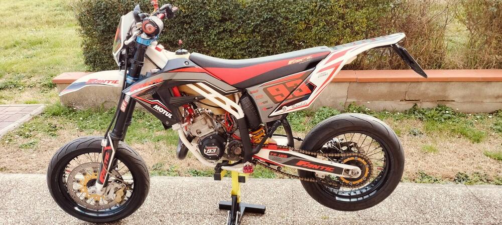 Fantic Motor Caballero 125 Motard Competition (2011 - 12) (2)