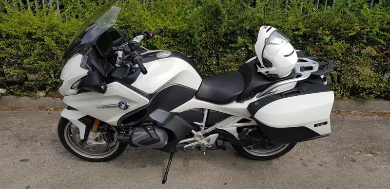 Bmw R 1250 RT (2021 - 25) (2)