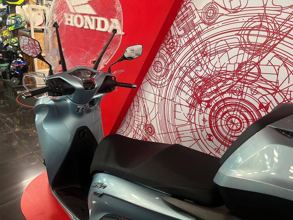 Honda SH 350 (2021 - 24) (4)