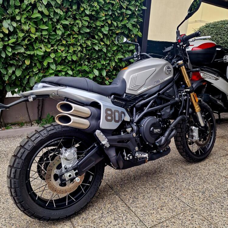 Benelli Leoncino 800 Trail (2022 - 25) (2)