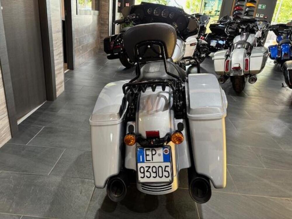 Harley-Davidson 114 Street Glide Special (2019 - 20) - FLHXS (4)