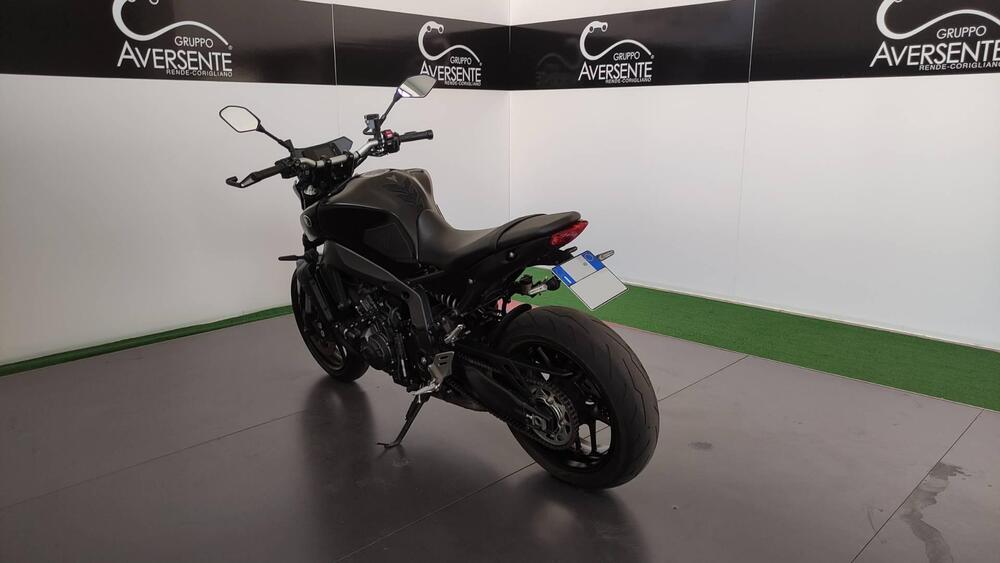 Yamaha MT-09 (2021 - 23) (3)