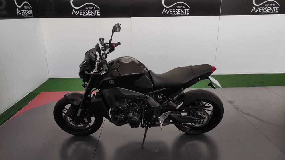 Yamaha MT-09 (2021 - 23) (5)