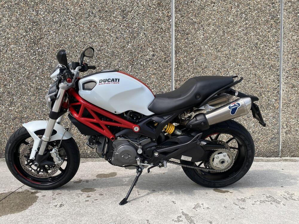 Ducati Monster 796 (2010 - 13) (2)