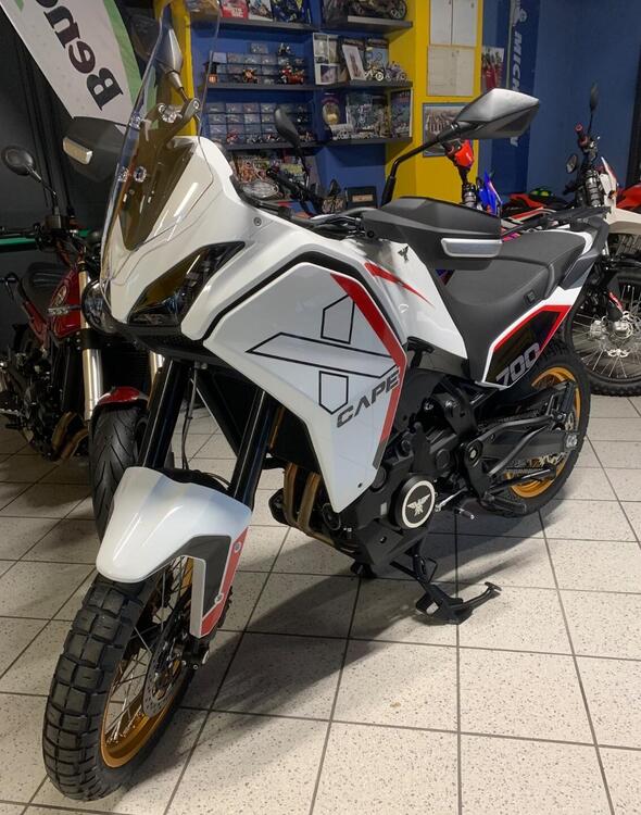 Moto Morini X-Cape 700 Gold Edition (2025)