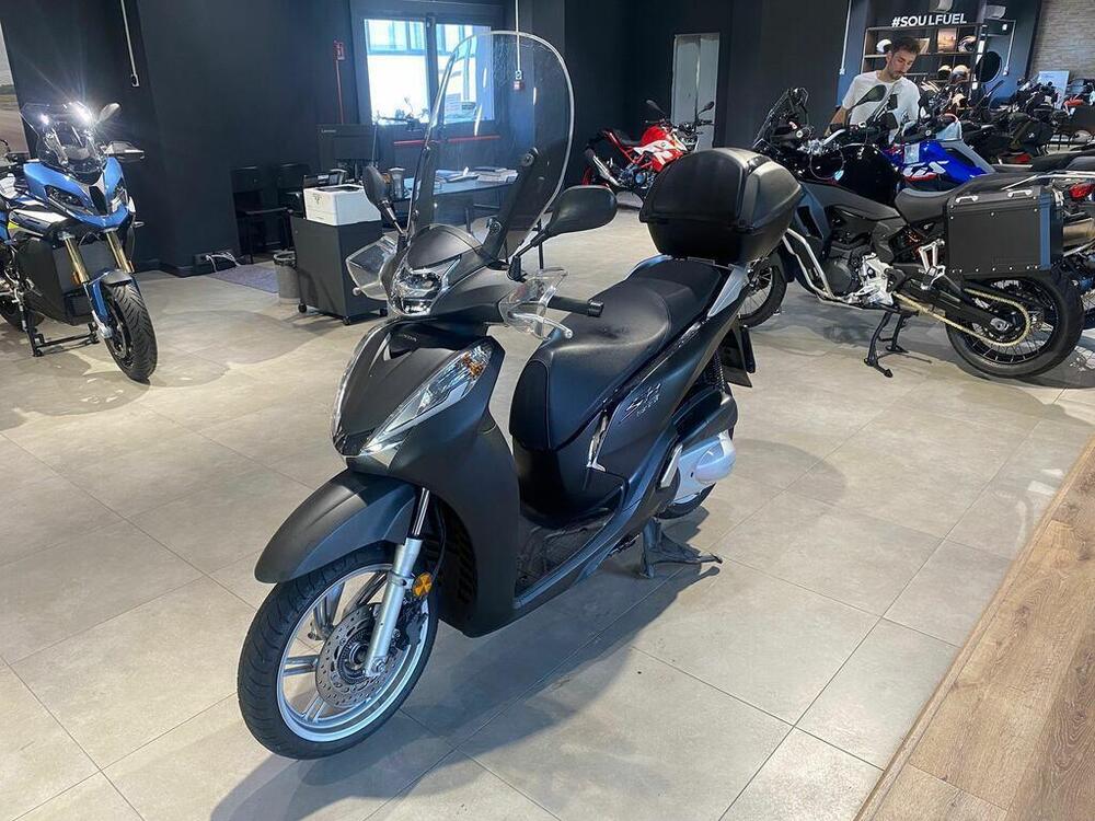 Honda SH 300 i ABS (2016 - 20) (5)