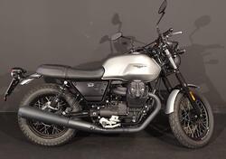 Moto Guzzi V7 III Rough (2018 - 20) usata