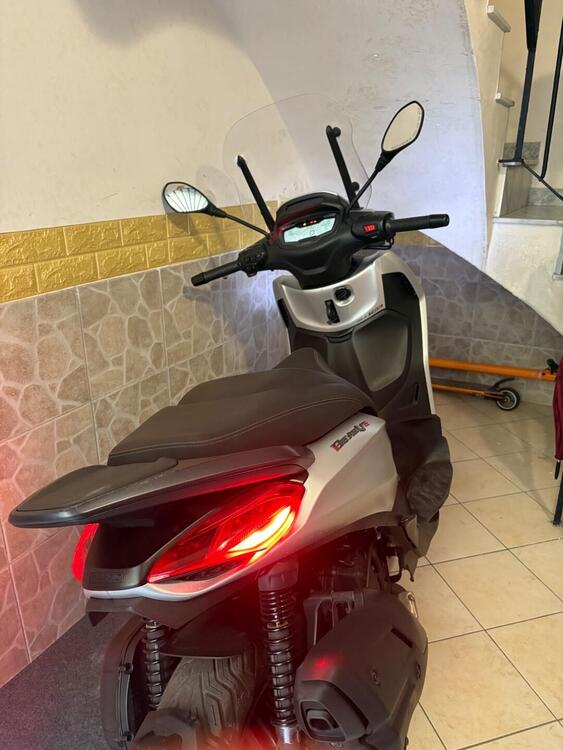 Piaggio Beverly 400 S ABS-ASR (2021 - 24) (5)