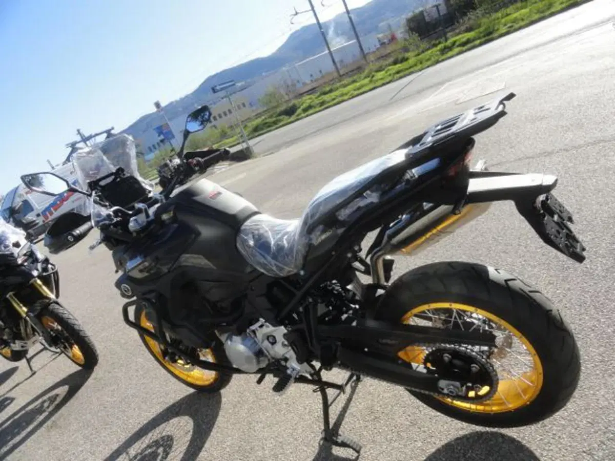 Voge Valico 900DSX (2024 - 26) (10)
