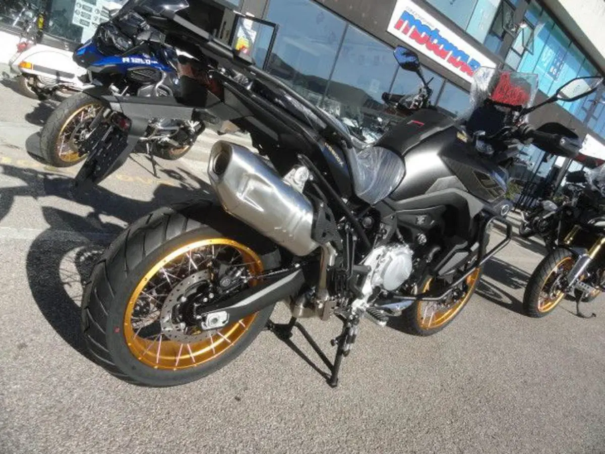 Voge Valico 900DSX (2024 - 26) (12)