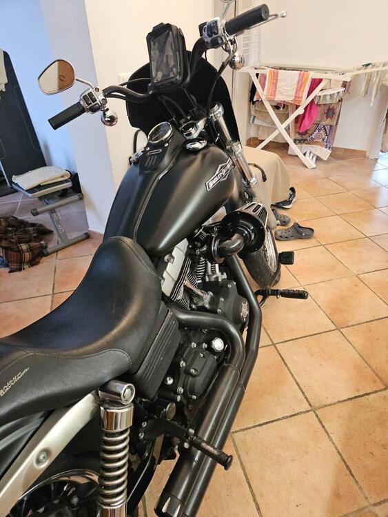 Harley-Davidson 1584 Street Bob (2007) - FXDB (4)