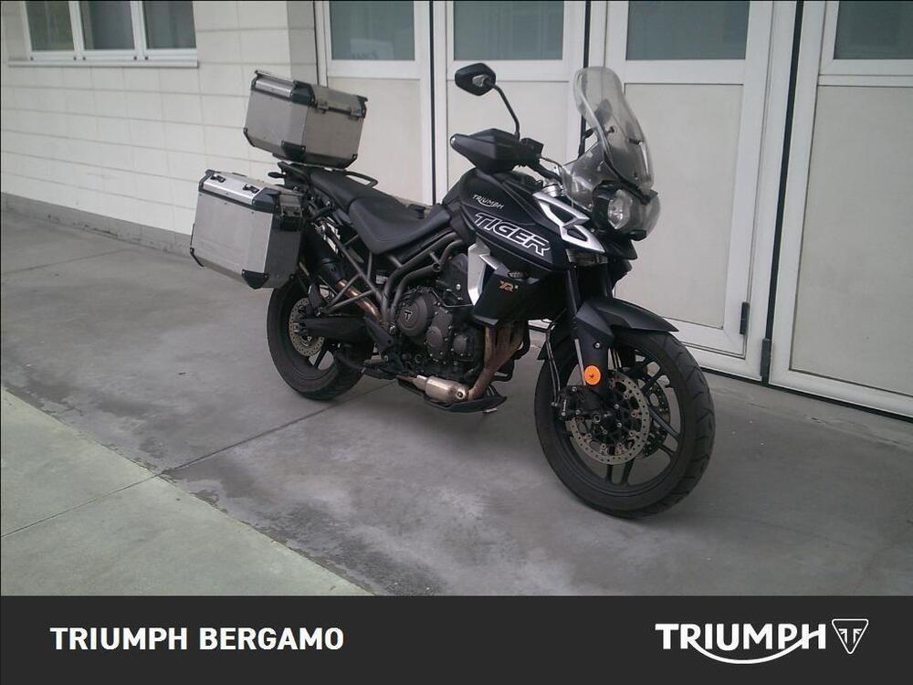 Triumph Tiger 800 XRx (2015 - 17) (2)