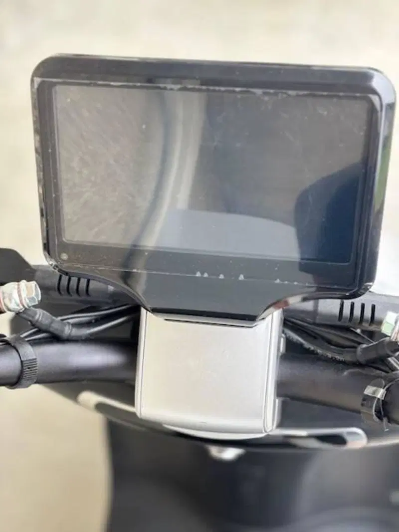 Yadea G5 Pro 2 Batterie (2022 - 26) (10)