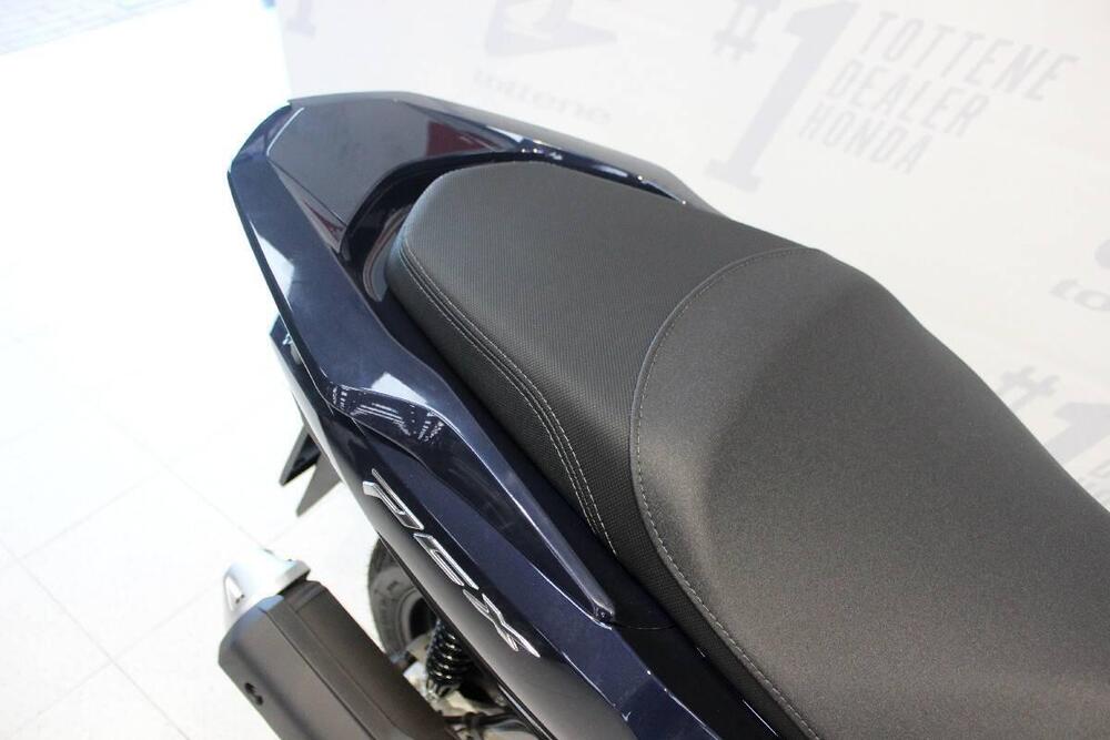 Honda PCX 125 (2025) (5)