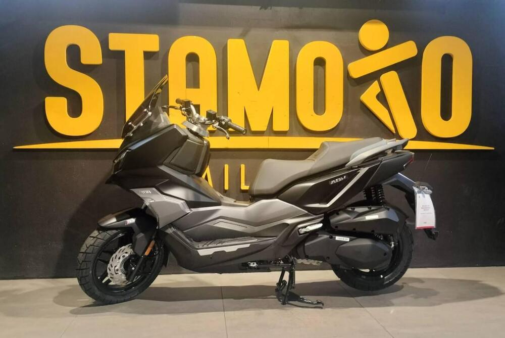 Sym ADX 300 (2024 - 25) (4)