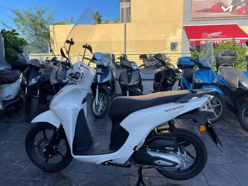 Honda Vision 110 (2021 - 24) (8)