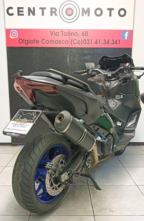 Yamaha T-Max 560 (2022 - 24) (5)