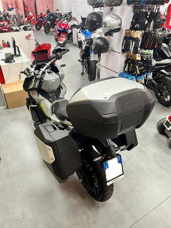 Honda X-ADV 750 DCT Travel (2021 - 24) (2)
