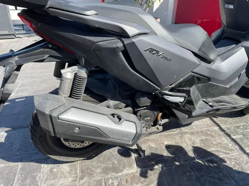 Honda ADV 350 (2022 - 24) (8)