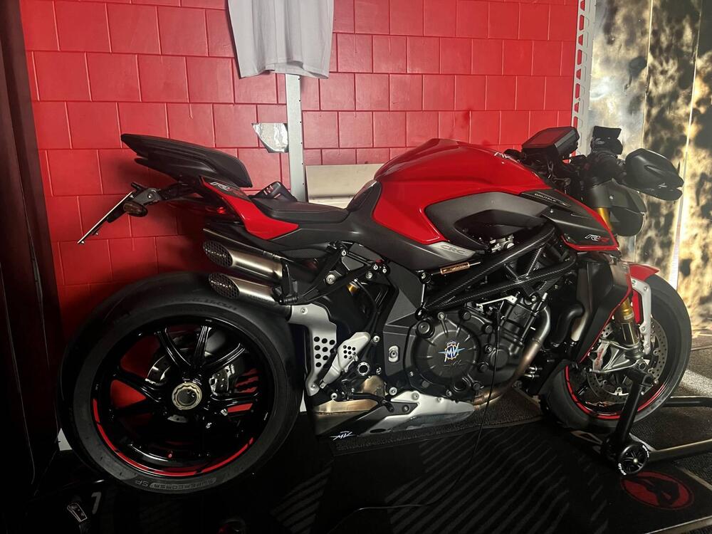 MV Agusta Brutale 1000 RR (2020) (2)