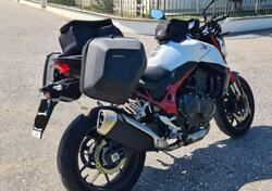 Honda CB 750 Hornet (2023 - 24) usata