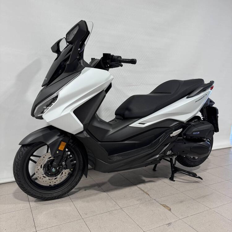 Honda Forza 125 (2025) (2)