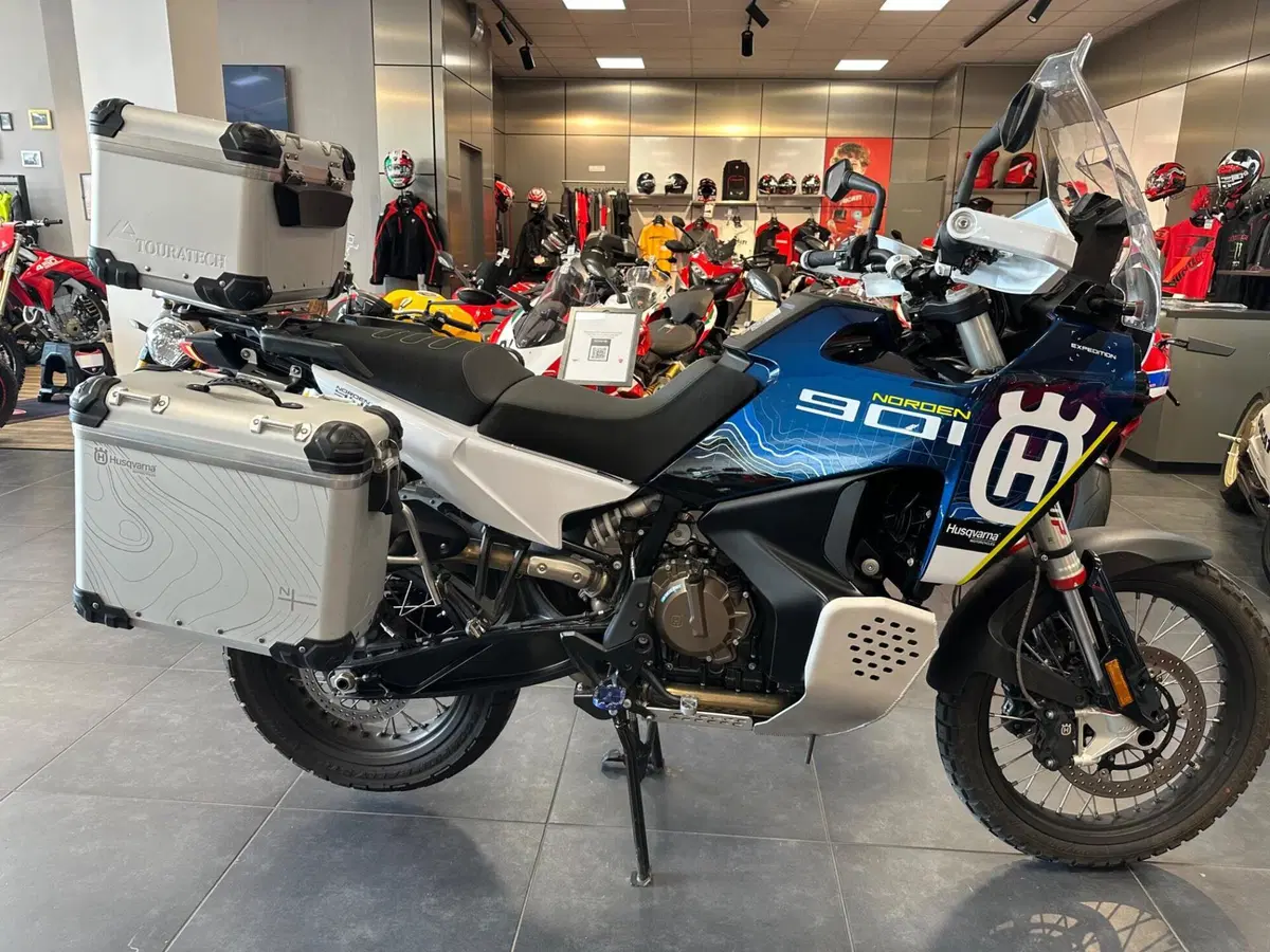 Husqvarna Norden 901 Expedition (2023 - 24) (2)